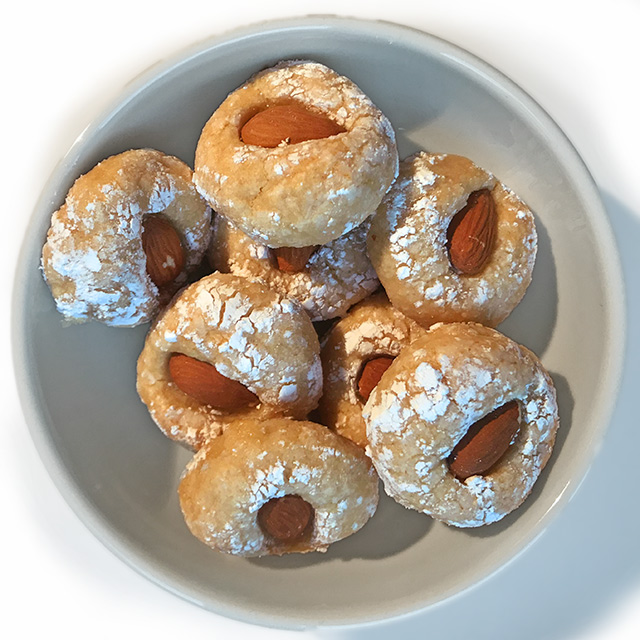 Riciarelli (Mandelplätzchen)