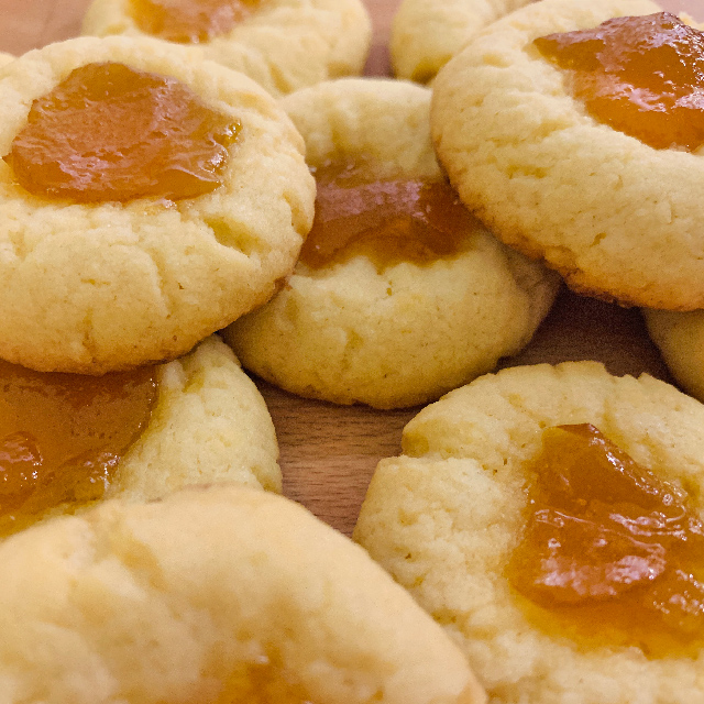 Zitronenkekse mit selbstgemachter Zitronenmarmelade