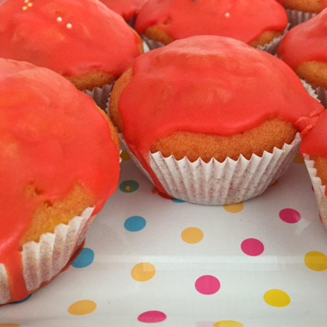 Rote Johannisbeermuffins
