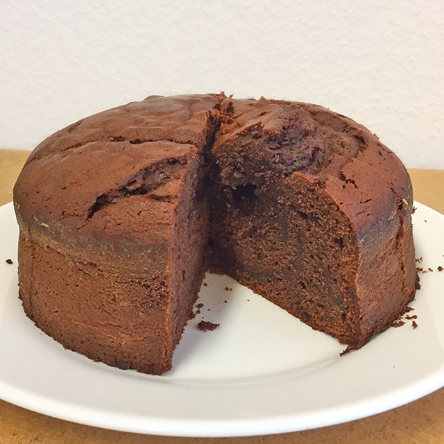 Schokoladenkuchen mit Schokoladennestern